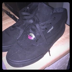 slip resistant high tops